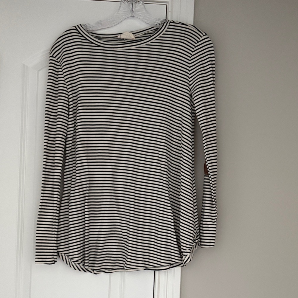 Classic Black & White Striped Long-Sleeve Top